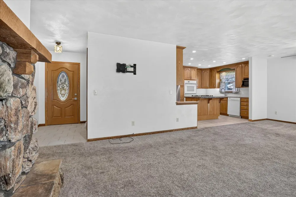 56800 Bow Drive Lockport Township, MI 49093