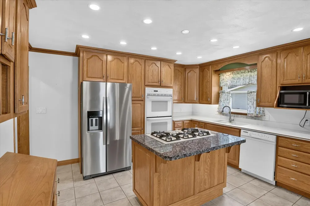 56800 Bow Drive Lockport Township, MI 49093