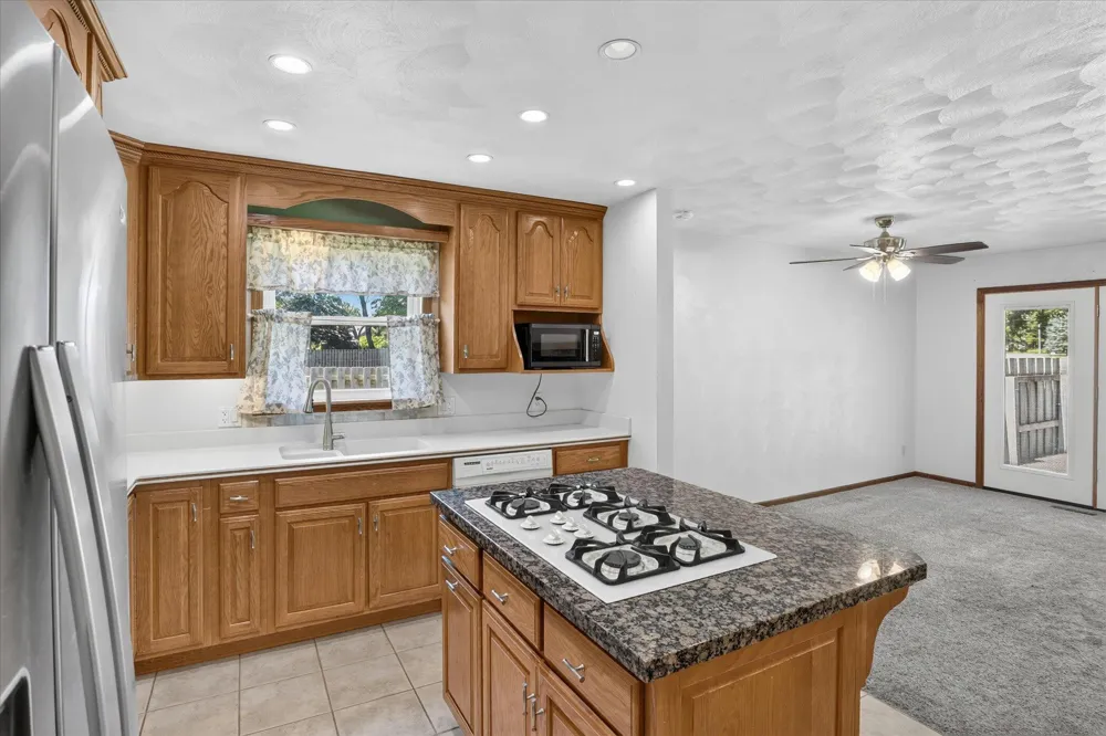 56800 Bow Drive Lockport Township, MI 49093