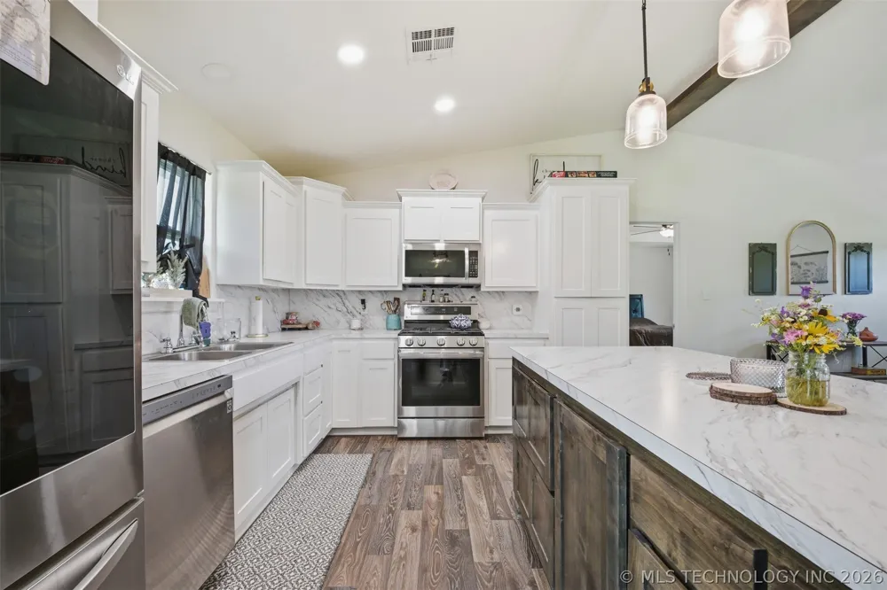 7403 County Road 147 E Allen, OK 74825