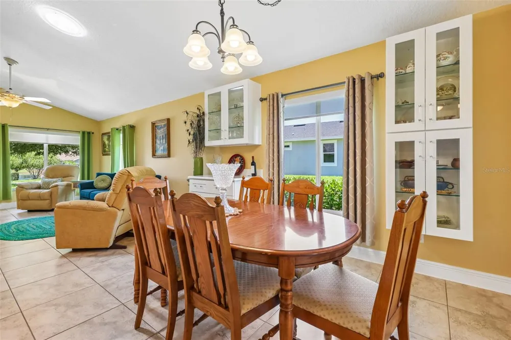 76 FAIRWAY CIRCLE Umatilla, FL 32784