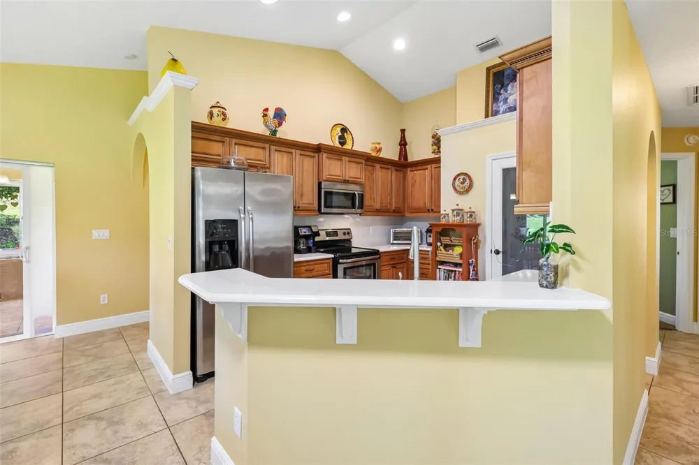 76 FAIRWAY CIRCLE Umatilla, FL 32784