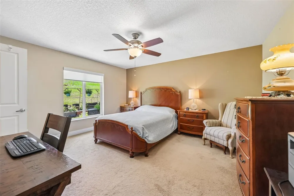 76 FAIRWAY CIRCLE Umatilla, FL 32784