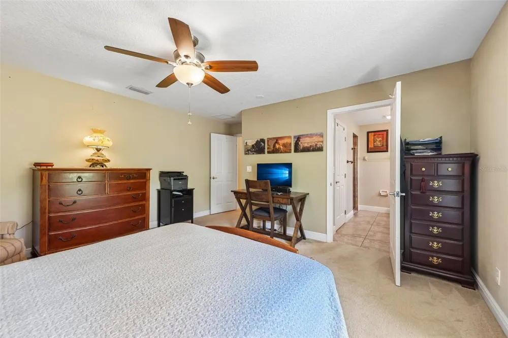 76 FAIRWAY CIRCLE Umatilla, FL 32784
