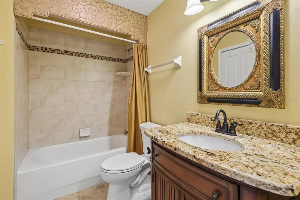 76 FAIRWAY CIRCLE Umatilla, FL 32784