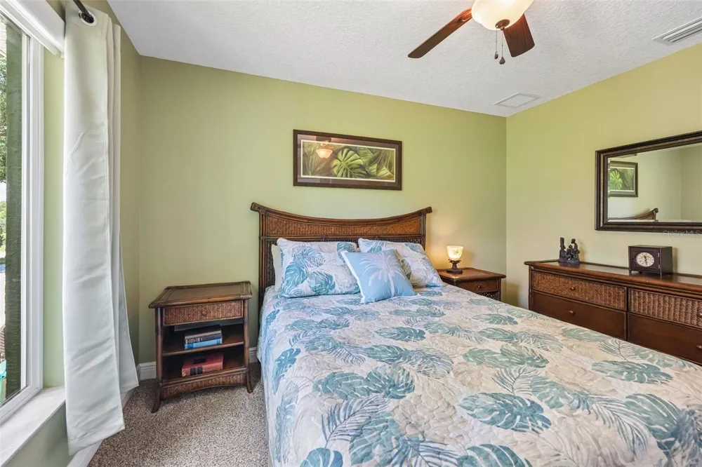 76 FAIRWAY CIRCLE Umatilla, FL 32784