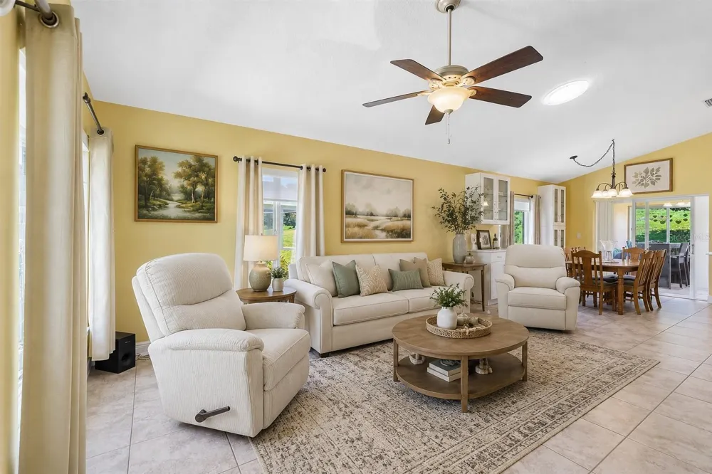 76 FAIRWAY CIRCLE Umatilla, FL 32784