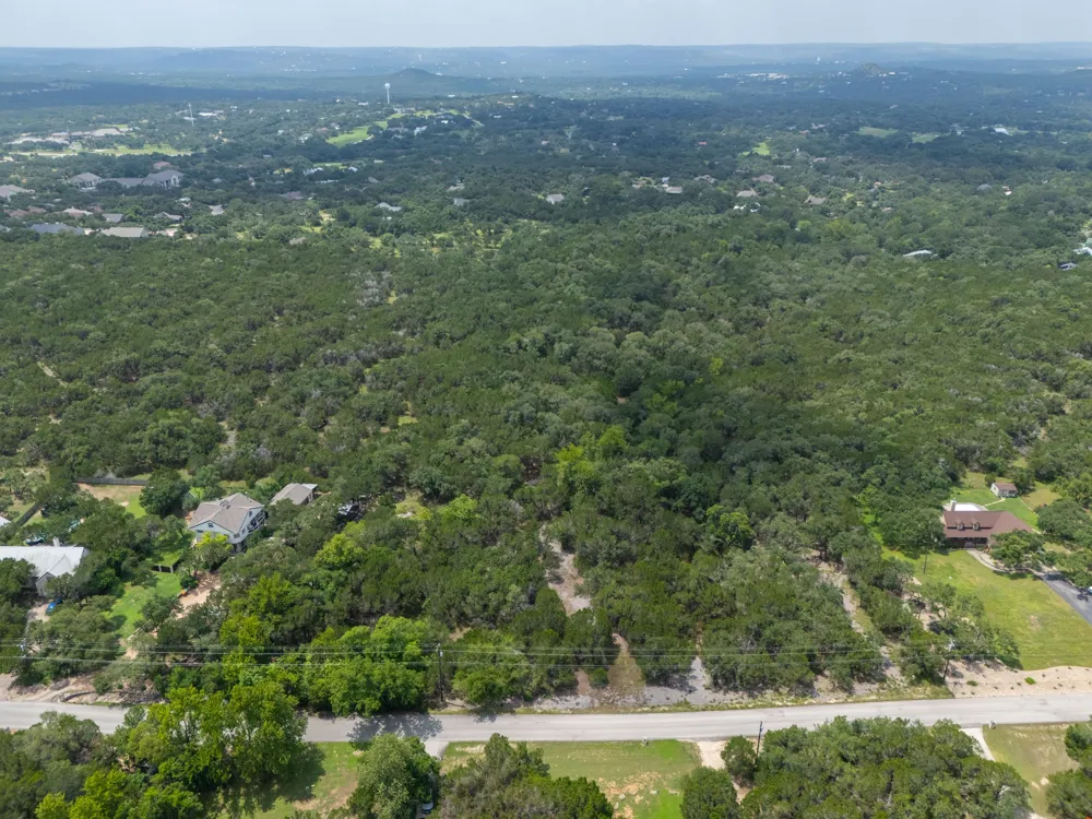 401 Mountain Crest Drive Wimberley, TX 78676