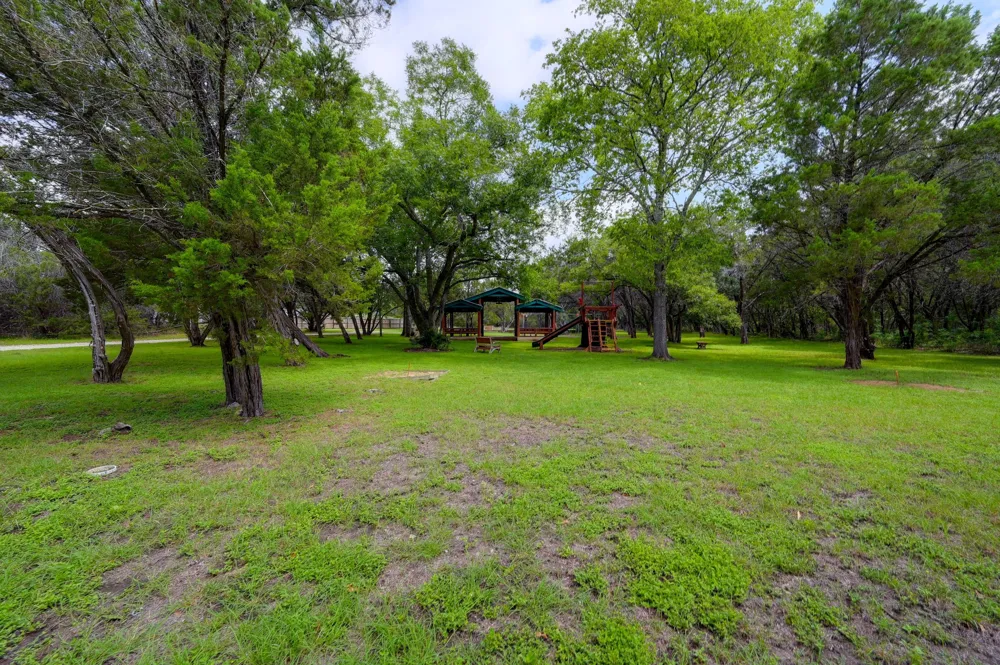 401 Mountain Crest Drive Wimberley, TX 78676