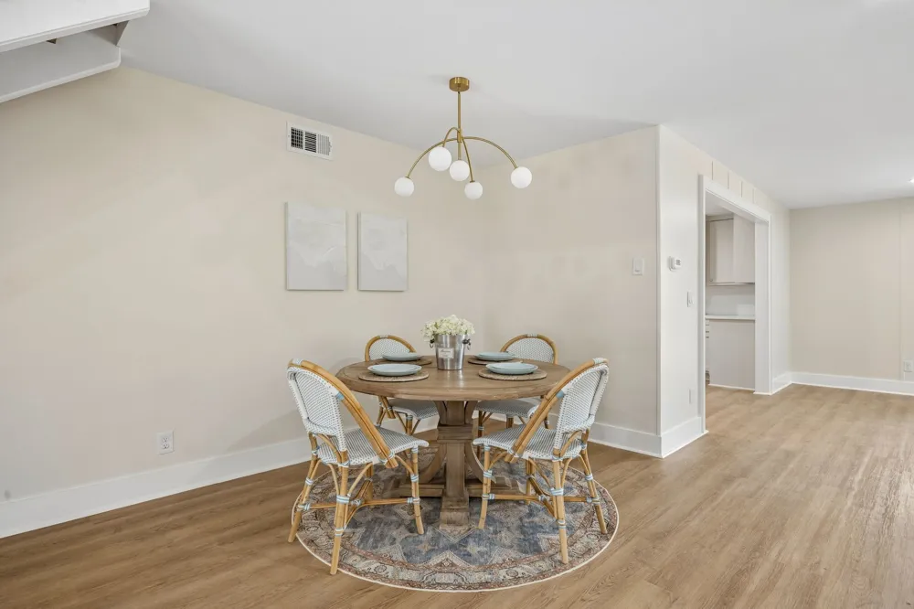 10517 Wyatt Street Dallas, TX 75218