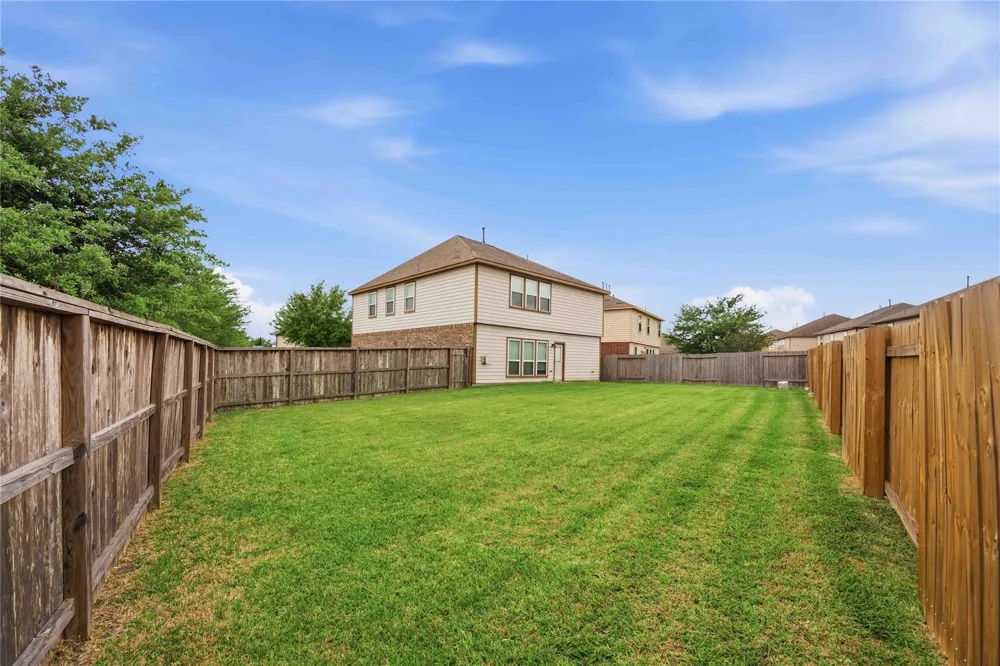 2602 Fawn Mountain Drive Fresno, TX 77545