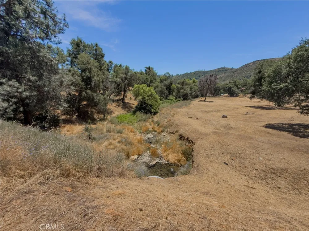 1 Spriggs Mariposa, CA 95338