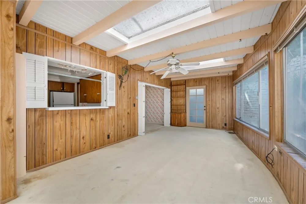 17 Vista De La Luna Laguna Beach, CA 92651