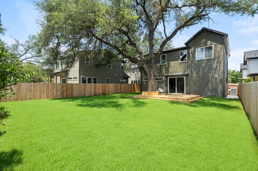 6409 Bradsher #C Austin, TX 78745