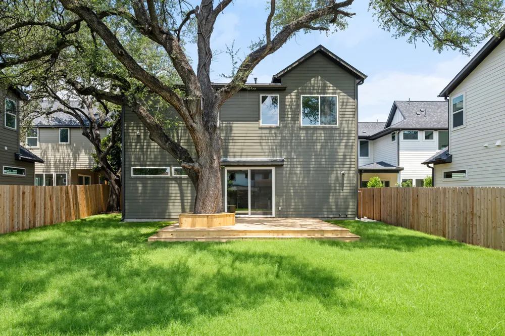 6409 Bradsher #C Austin, TX 78745
