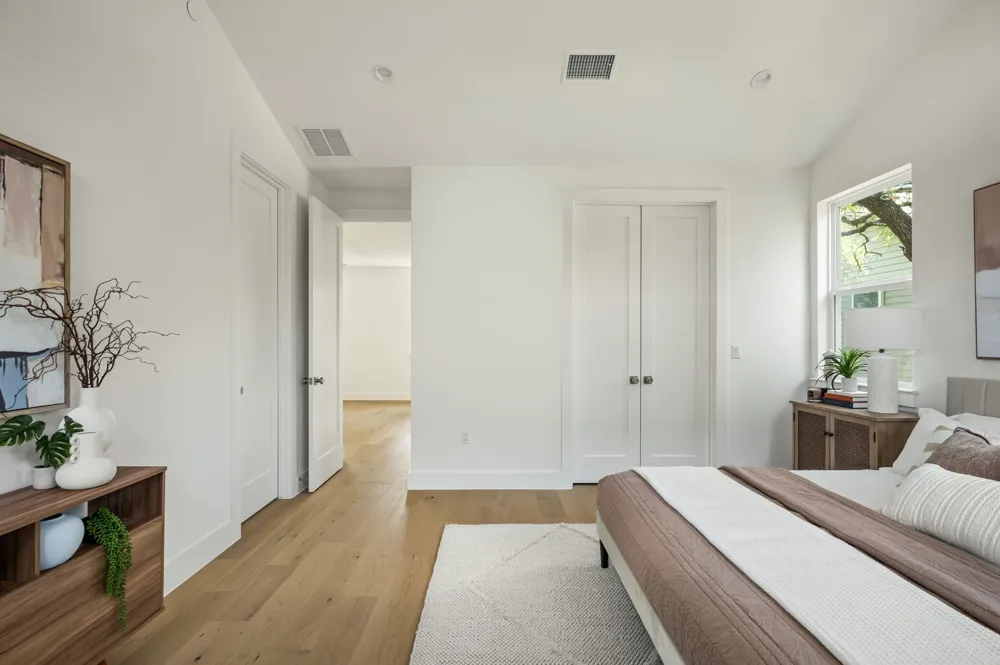 6409 Bradsher #C Austin, TX 78745