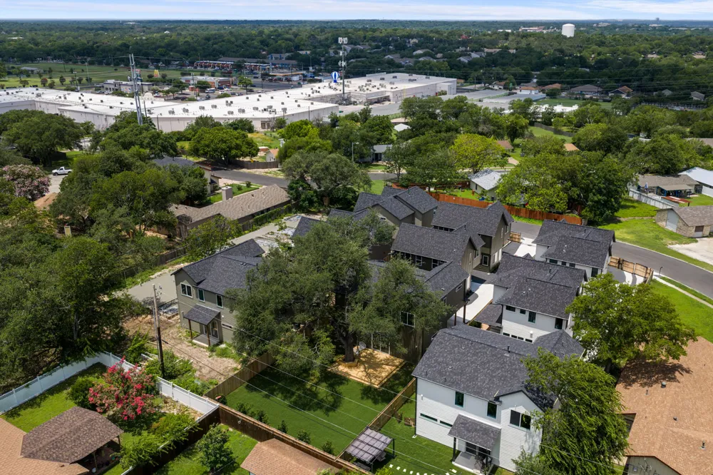 6409 Bradsher #C Austin, TX 78745