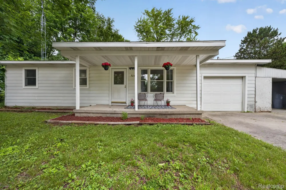9288 Hilda Lane Clayton Charter Township, MI 48433