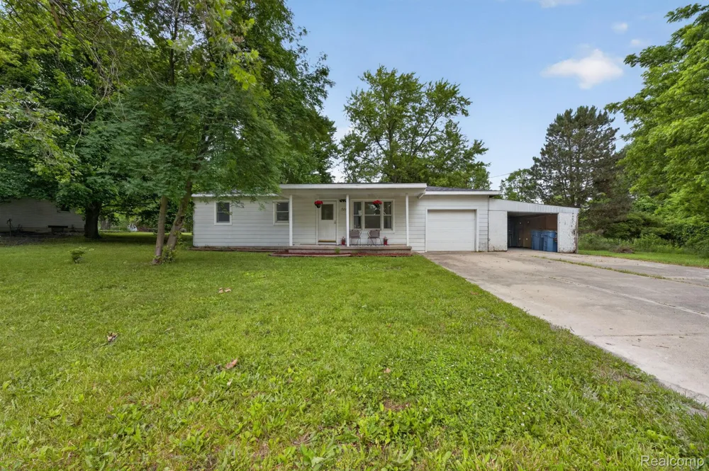 9288 Hilda Lane Clayton Charter Township, MI 48433