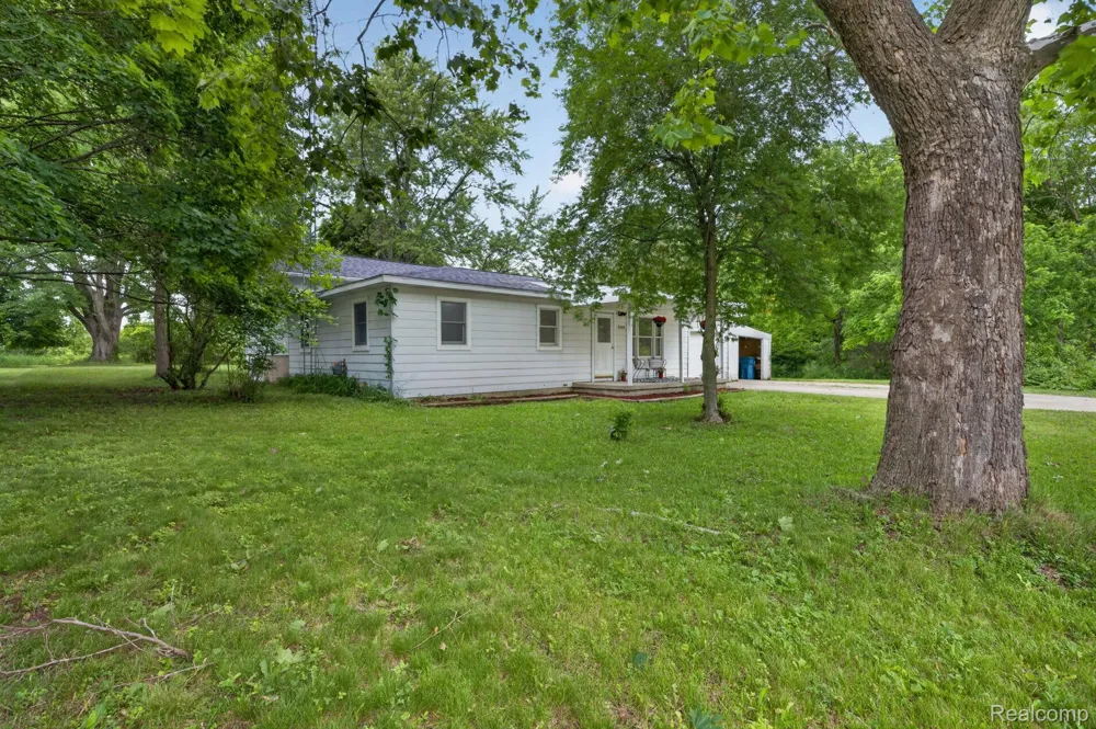 9288 Hilda Lane Clayton Charter Township, MI 48433