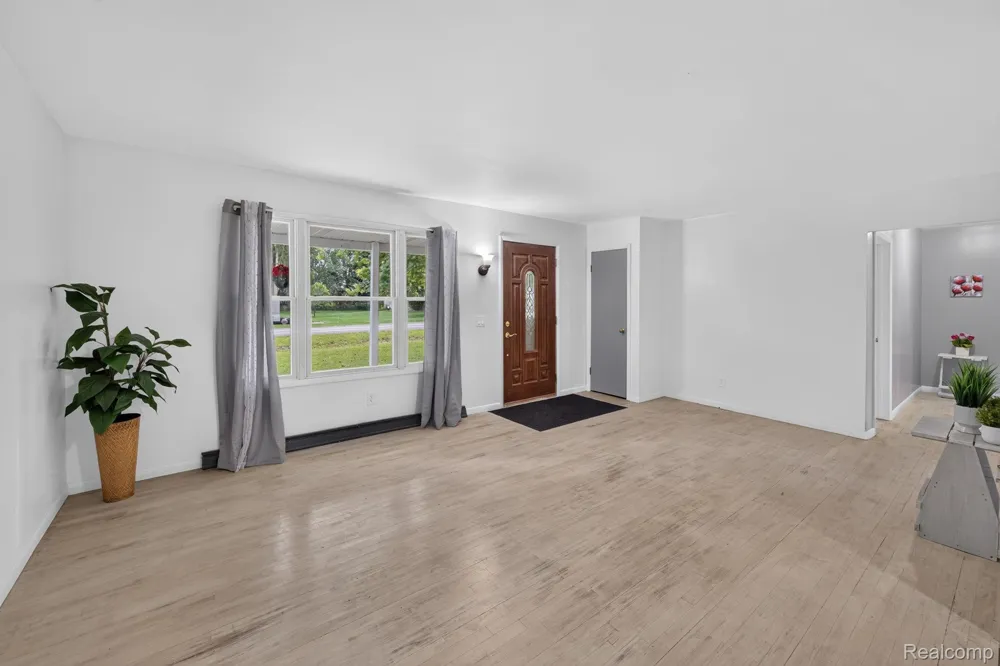 9288 Hilda Lane Clayton Charter Township, MI 48433