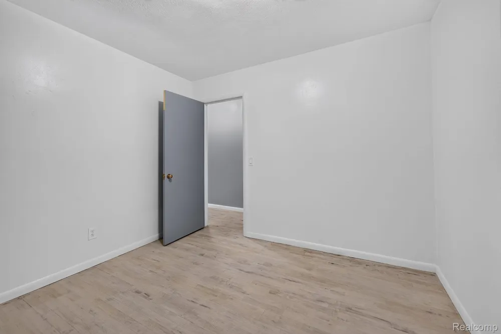 9288 Hilda Lane Clayton Charter Township, MI 48433