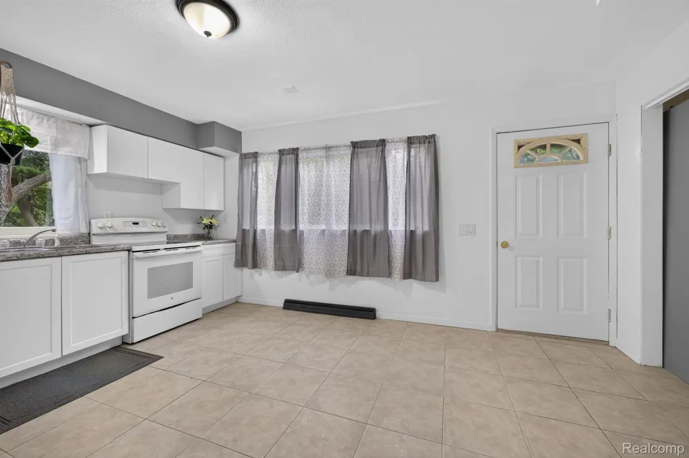 9288 Hilda Lane Clayton Charter Township, MI 48433