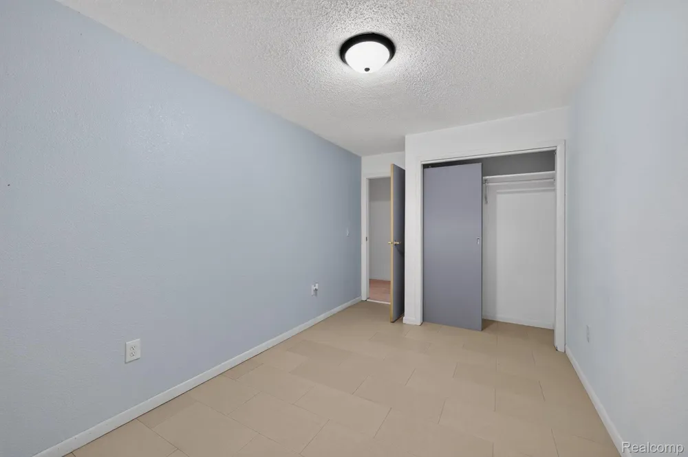 9288 Hilda Lane Clayton Charter Township, MI 48433