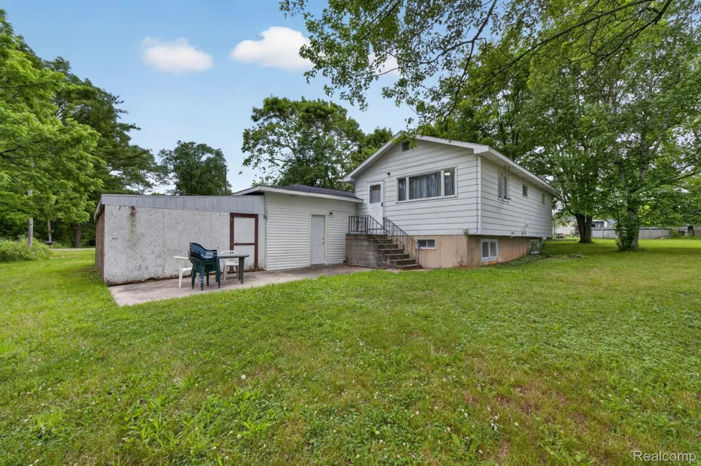 9288 Hilda Lane Clayton Charter Township, MI 48433