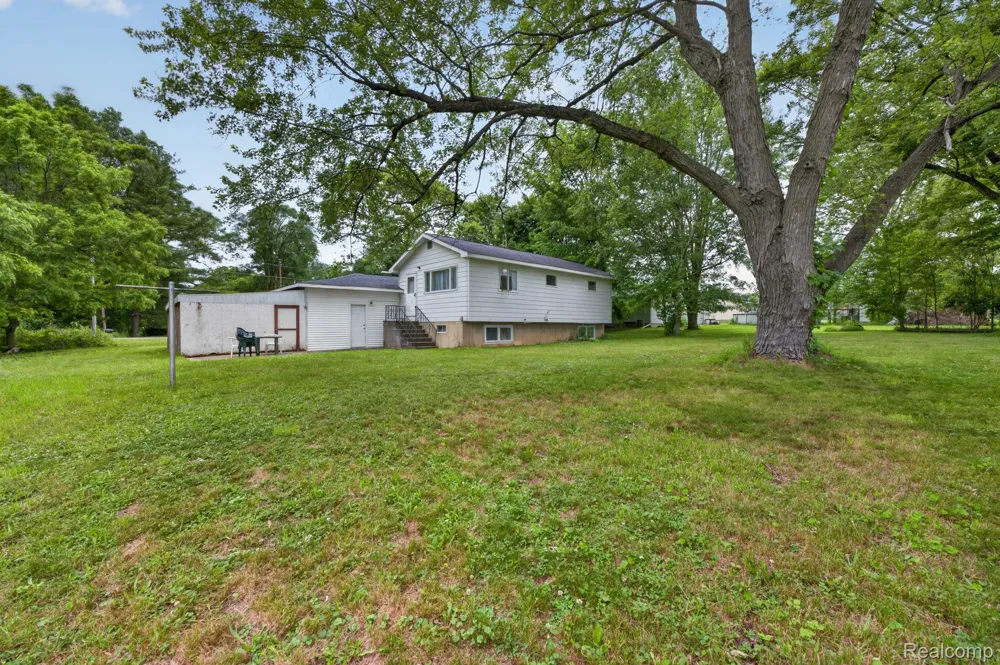 9288 Hilda Lane Clayton Charter Township, MI 48433