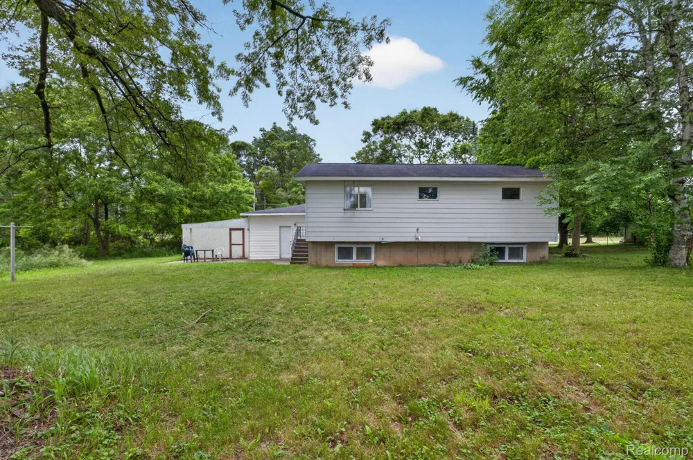 9288 Hilda Lane Clayton Charter Township, MI 48433