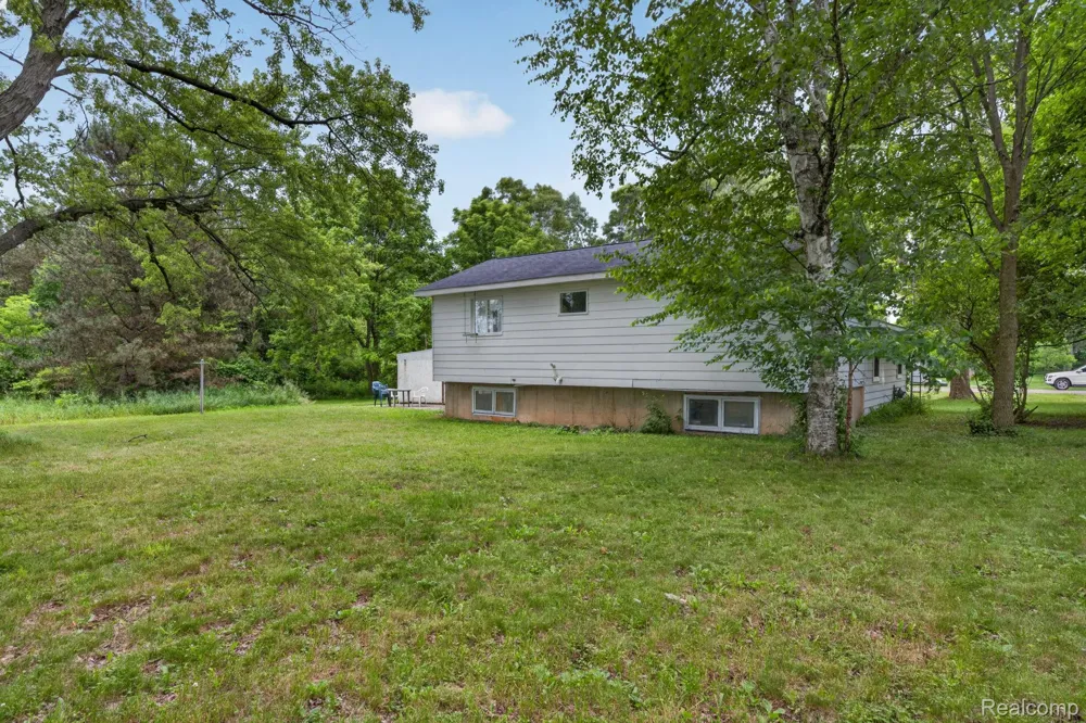 9288 Hilda Lane Clayton Charter Township, MI 48433