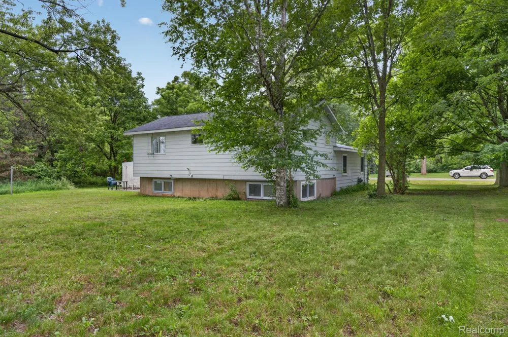 9288 Hilda Lane Clayton Charter Township, MI 48433