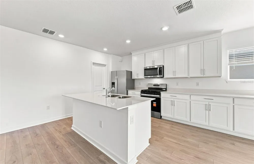 9029 WILDLIGHT TRAIL Wildwood, FL 34785