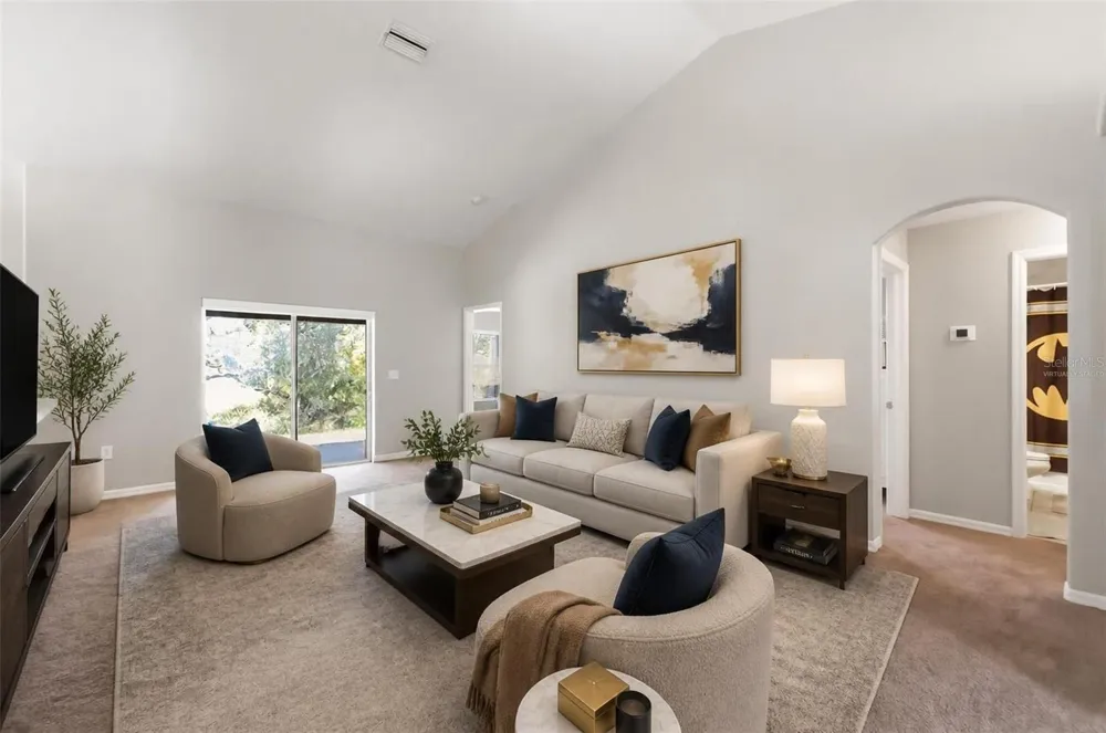 12155 PEREGRINE FALCON AVENUE Weeki Wachee, FL 34614