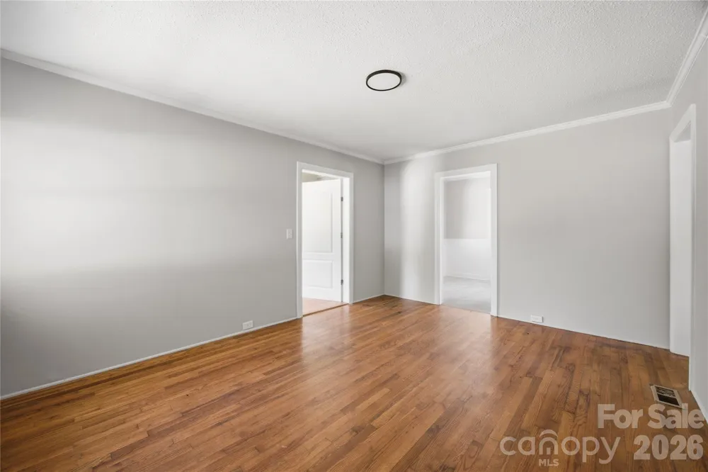 302 Houser Street Cherryville, NC 28021