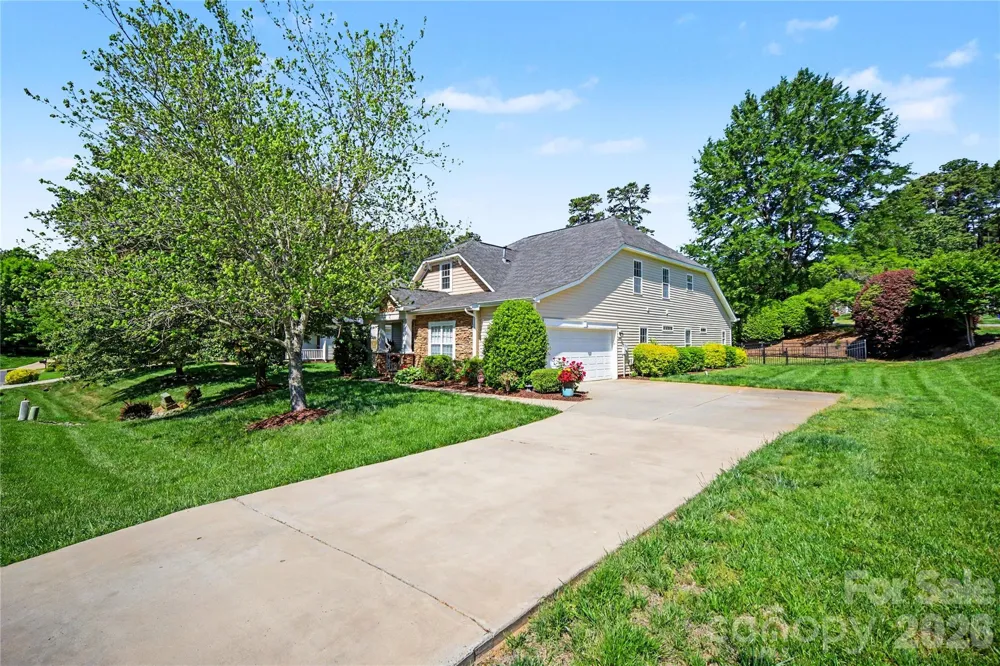 7999 Worth Way Denver, NC 28037