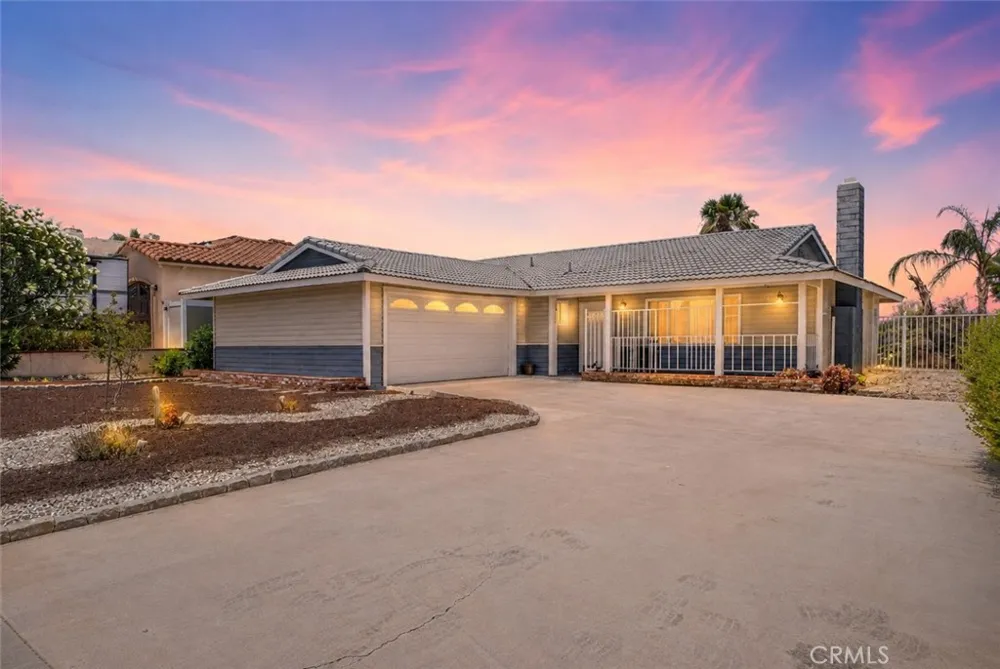 24048 Cruise Circle Canyon Lake, CA 92587