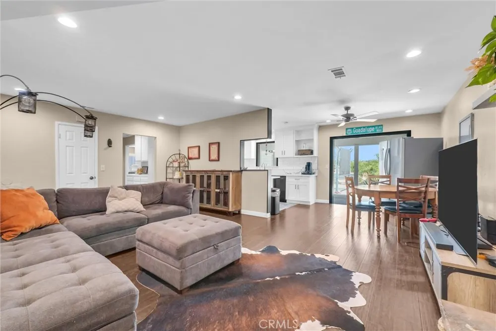 24048 Cruise Circle Canyon Lake, CA 92587