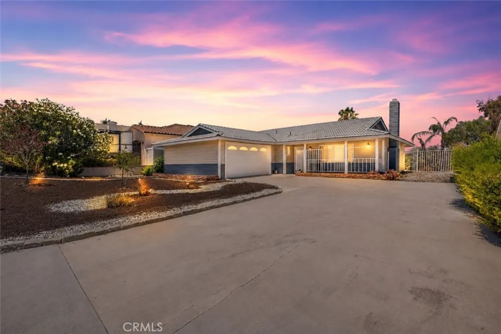 24048 Cruise Circle Canyon Lake, CA 92587