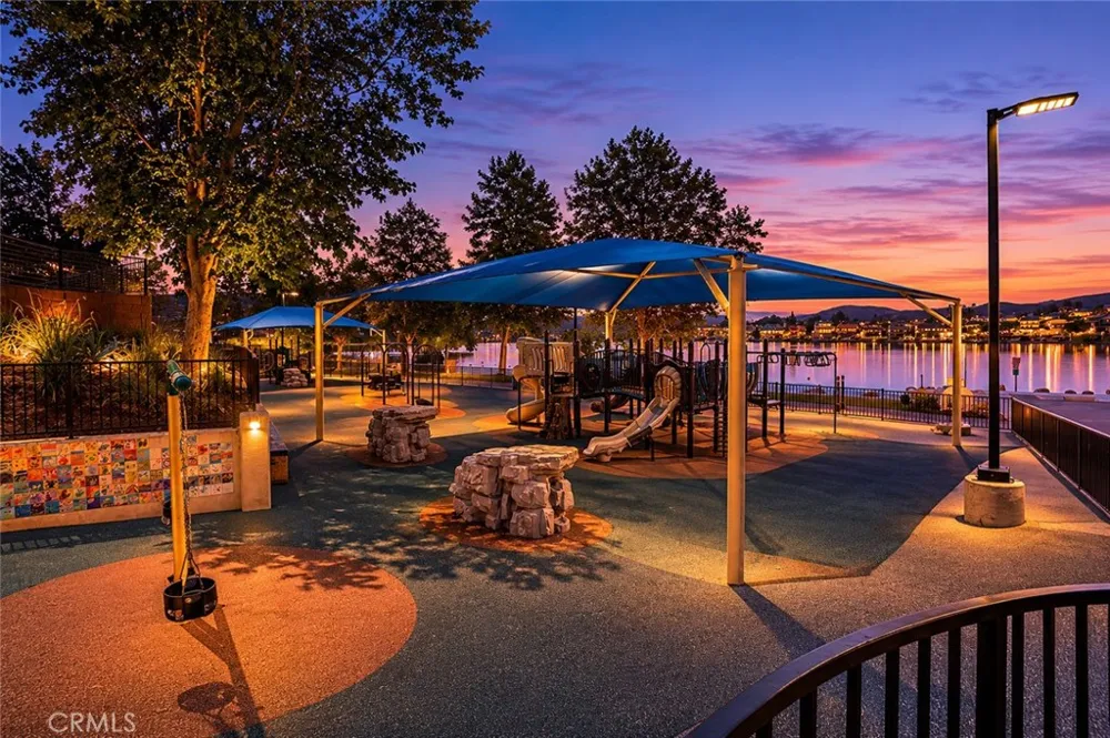 24048 Cruise Circle Canyon Lake, CA 92587