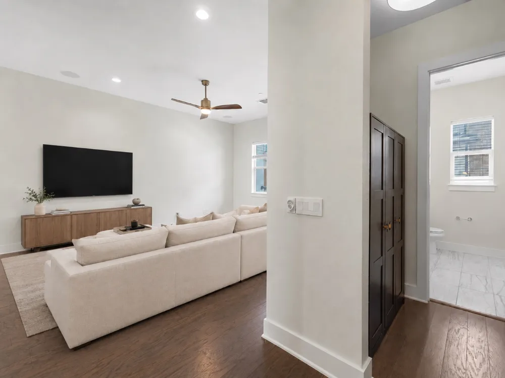 4412 Authentic Drive #206 Austin, TX 78731
