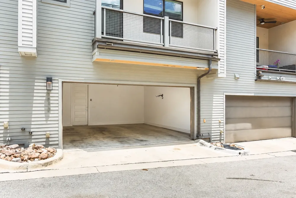4412 Authentic Drive #206 Austin, TX 78731