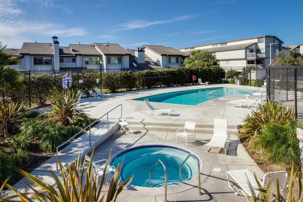 3664 Sunset Lane Oxnard, CA 93035