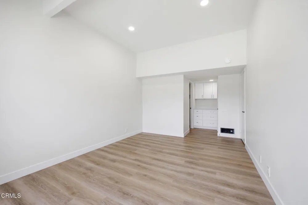 3664 Sunset Lane Oxnard, CA 93035
