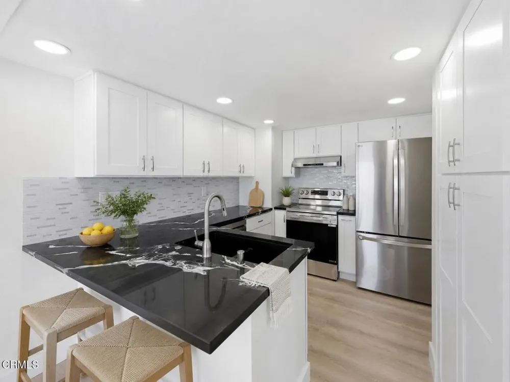 3664 Sunset Lane Oxnard, CA 93035