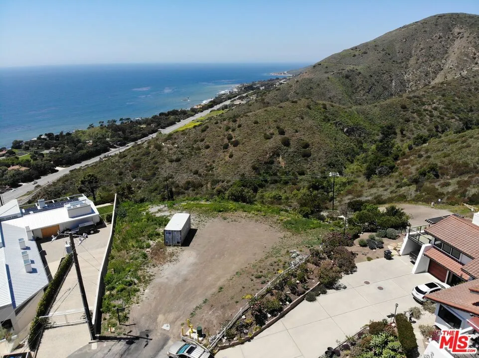 32933 Calle De La Burrita Malibu, CA 90265