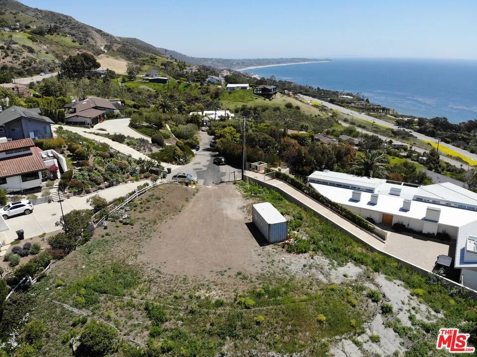 32933 Calle De La Burrita Malibu, CA 90265