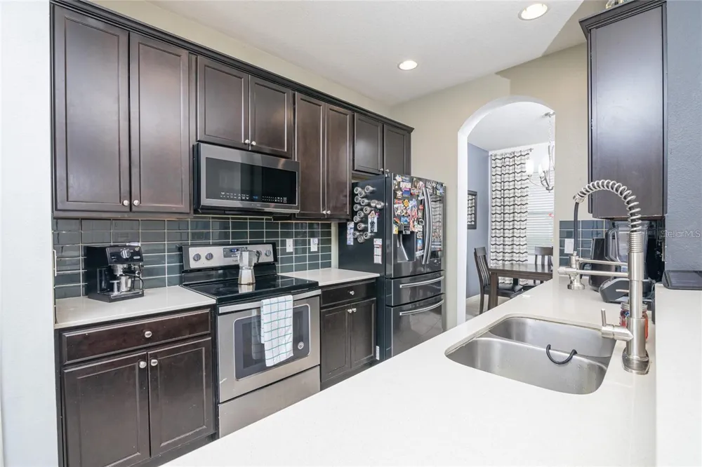 10184 HARTFORD MAROON ROAD Orlando, FL 32827