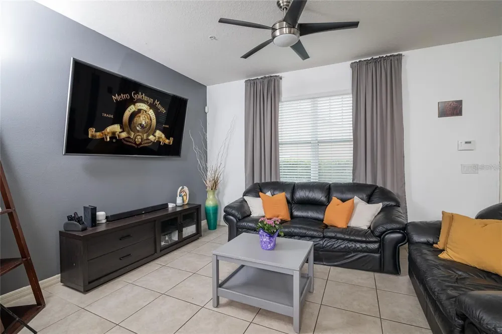 10184 HARTFORD MAROON ROAD Orlando, FL 32827
